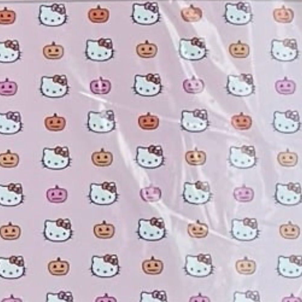 Hello Kitty Pumpkins Halloween Blanket  ~NEW~  Full/Queen - Picture 8 of 8